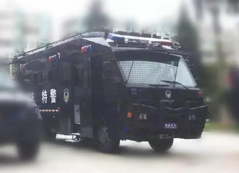 注意！前方超帥超高科技特警車輛出沒！(圖6)