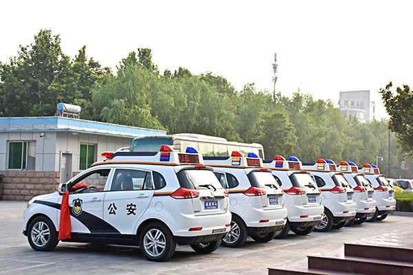 山東濱州警用SUV電動巡邏車發(fā)車   全面提升交警路面動態(tài)管控能力(圖4)