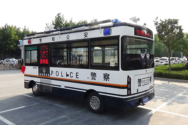 遼寧寬甸縣移動(dòng)警務(wù)室發(fā)車(圖5)