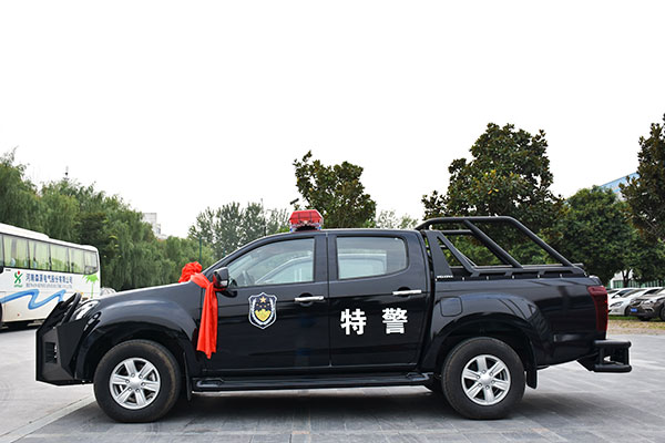 南陽(yáng)南召縣武裝巡邏車(chē)發(fā)車(chē)(圖4)