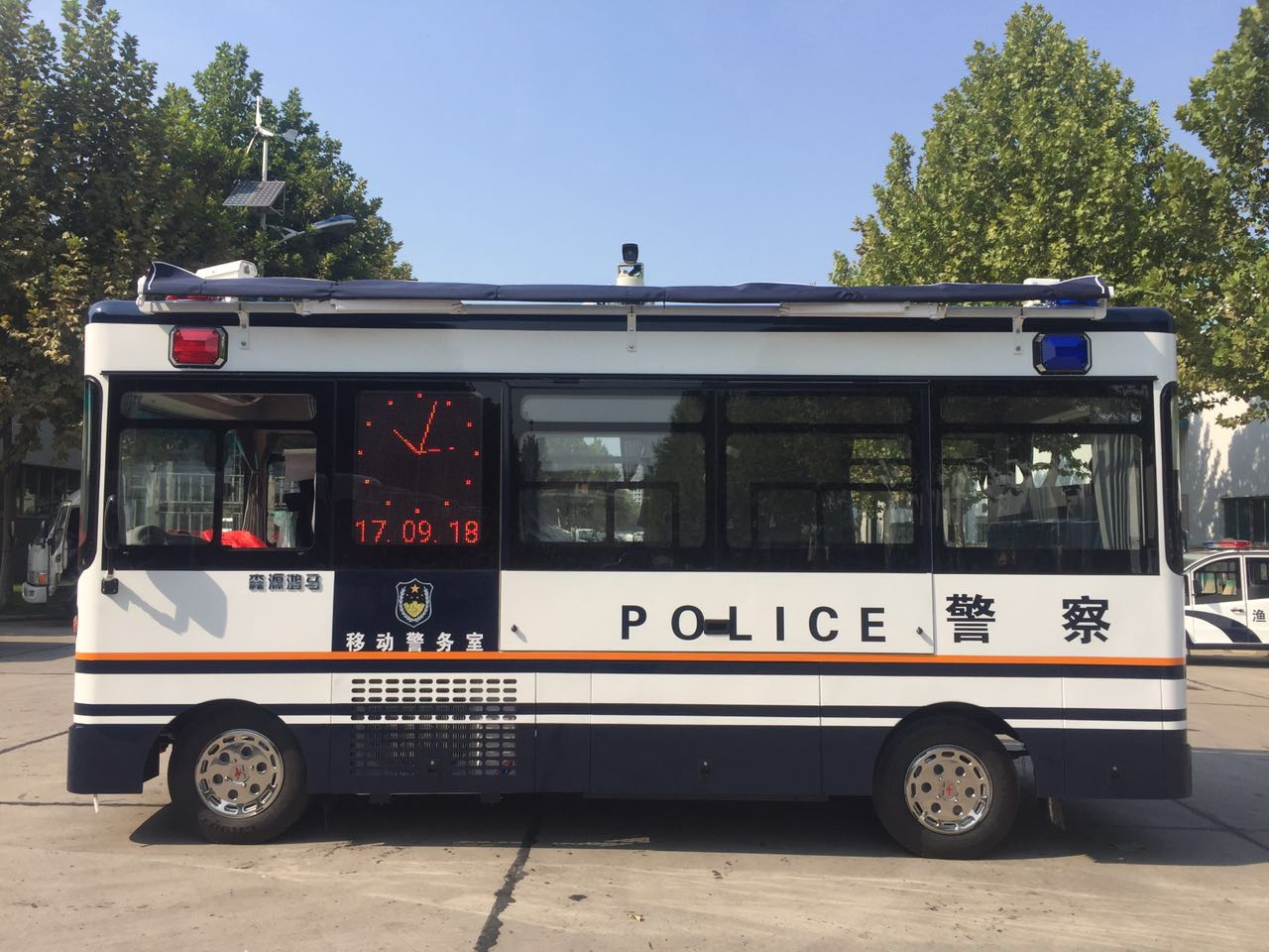 山東濰坊市移動(dòng)警務(wù)室發(fā)車(圖3)