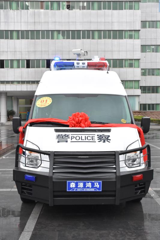 保證出行安全——四川涼山州采購交警執(zhí)勤車(圖1)