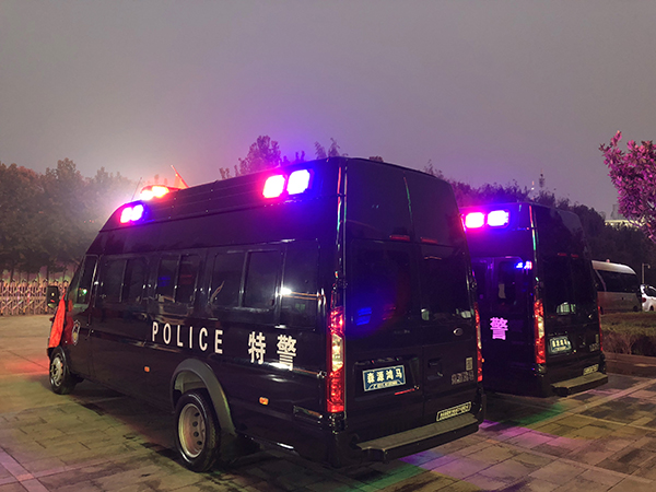 云南玉溪市通過公安部警采中心采購(gòu)實(shí)戰(zhàn)運(yùn)兵車(圖5)