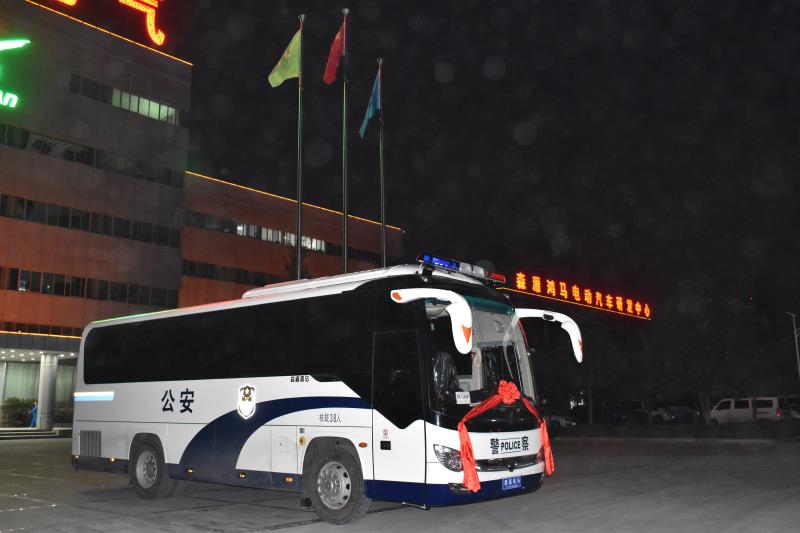 動(dòng)中備勤 指揮前移||湖南武岡市采購(gòu)警務(wù)指揮車(圖1)