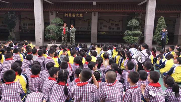 【平安鯉城】鯉城消防大隊積極參與綜治平安“三率”宣傳活動(圖4)