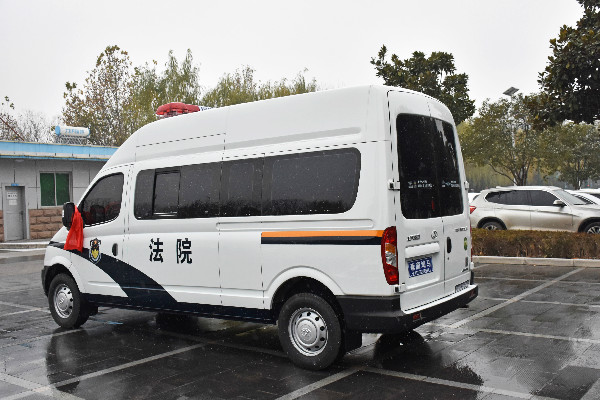 安陽林州市采購(gòu)移動(dòng)執(zhí)法車(圖5)