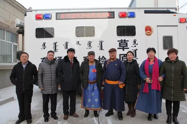 人大代表視察“草原檢察直通車”(圖1)