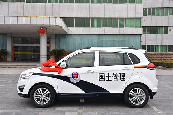 蘭考縣國土局采購SUV電動巡邏車(圖3)