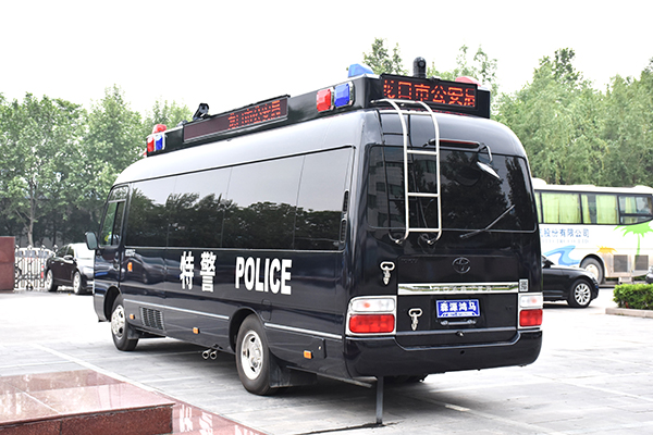 山東龍口市通過(guò)公安部警采中心采購(gòu)裝備運(yùn)輸車與移動(dòng)指揮車(圖8)