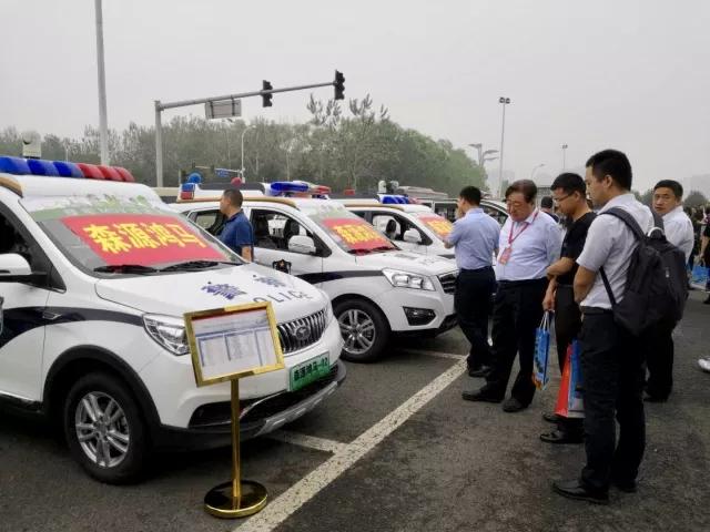 展會聚焦||新型警用多功能巡邏車“七大功能”備受矚目(圖1)