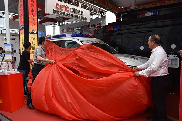 森源鴻馬攜20款警務(wù)車震撼亮相2018國(guó)際警用裝備展(圖13)