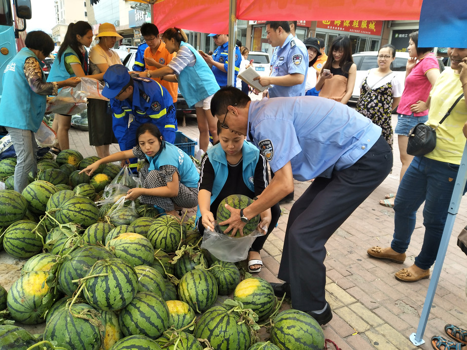 青島：退伍不褪色，新區(qū)退伍軍人“新戰(zhàn)場”服務(wù)民生(圖3)