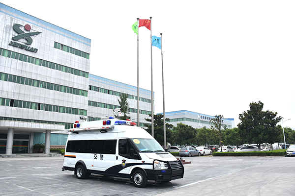 漯河市交警大隊(duì)通過公安部警采中心采購移動(dòng)執(zhí)法車(圖3)