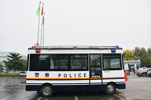 平頂山寶豐縣采購5臺移動警務(wù)室(圖4)