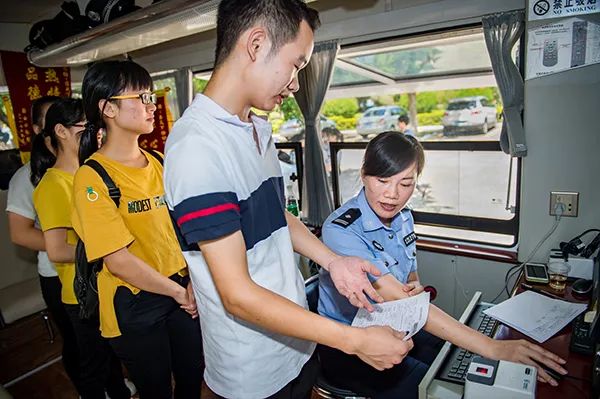 梅州||最新最全的“一窗通辦”移動警務(wù)車服務(wù)點(diǎn)和派出所名單出爐啦！(圖7)