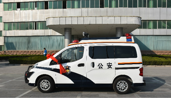 江西九江通過(guò)公安部警采中心采購(gòu)警用多功能巡邏車(圖4)