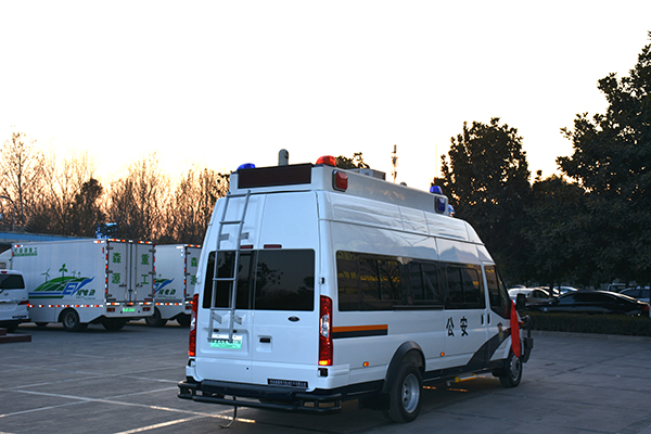 山東通過公安部警采中心采購多功能查緝車(圖5)