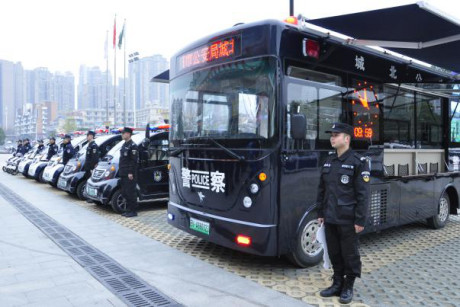 綿陽市科創(chuàng)區(qū)舉行“大巡防、大聯動”兩項工程專用車輛發(fā)放儀式(圖4)