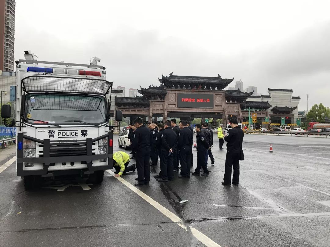 湖南公安廳交警總隊(duì)舉辦高速交警移動(dòng)執(zhí)法服務(wù)站培訓(xùn)班(圖11)