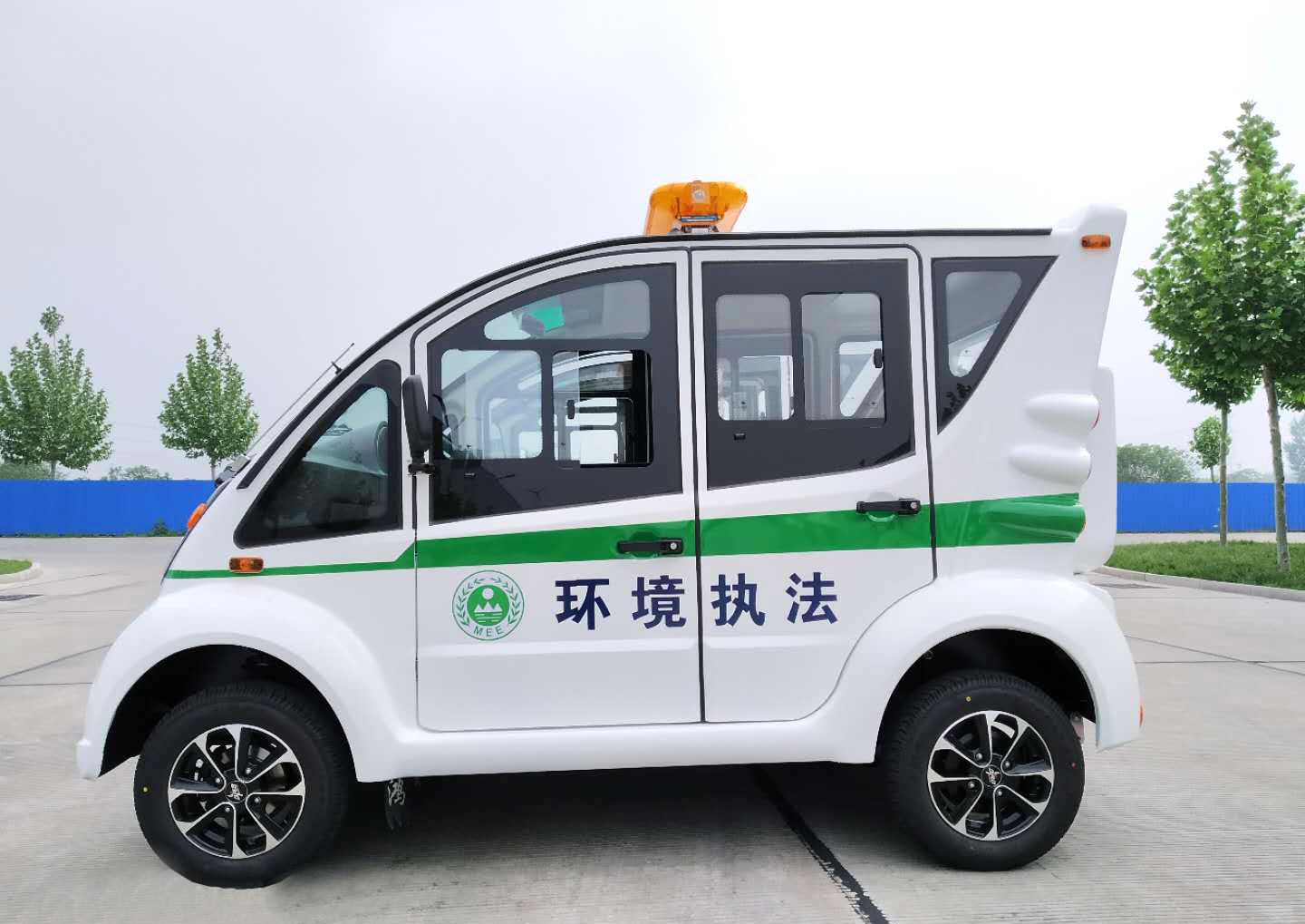 陜西靖邊縣采購電動執(zhí)法車(圖3)