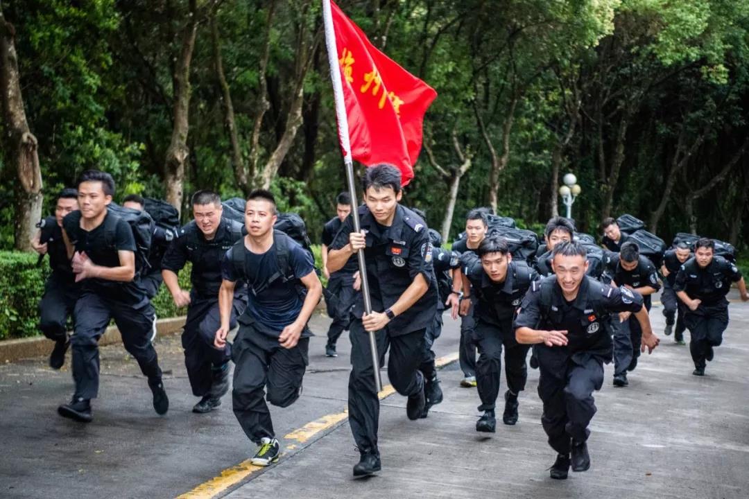 梅州市公安局《好兒好女好江山》，用青春譜寫英雄贊歌(圖20)