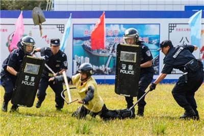 梅州公安亮劍沙場 全警實戰(zhàn)“夏季大練兵”(圖8)