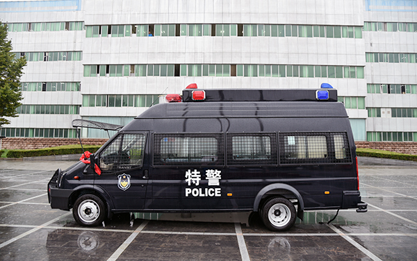 吉林鎮(zhèn)賚縣通過公安部警采中心采購運兵車(圖5)