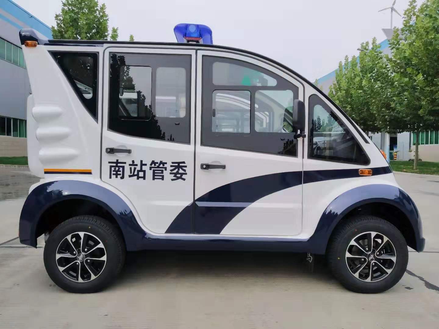 北京市采購電動(dòng)執(zhí)法車(圖5)