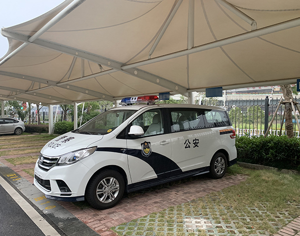 浙江溫州警用多功能巡邏車上崗執(zhí)勤(圖4)