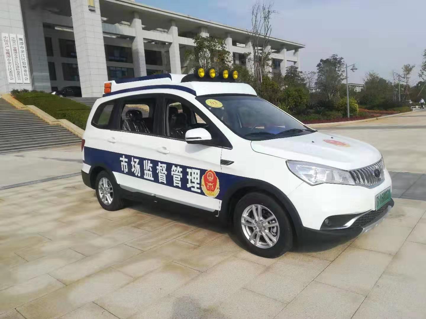 江西鷹潭市電動執(zhí)法車上崗“履職”(圖4)