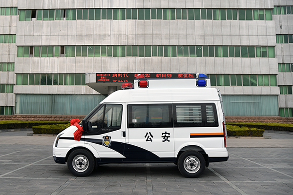 廣東陽(yáng)江通過(guò)公安部警采中心采購(gòu)警用囚車(圖3)