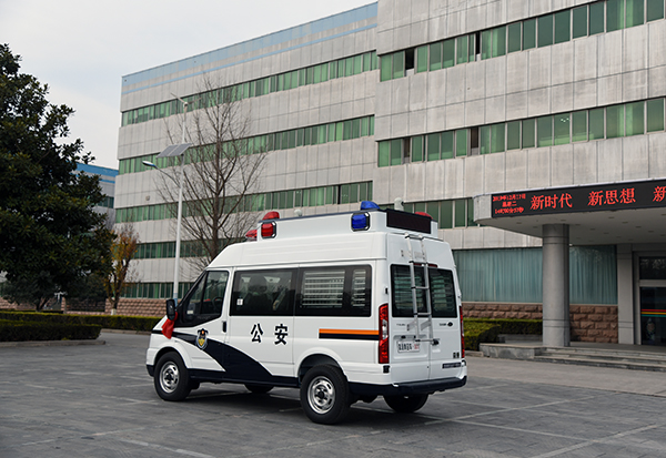 廣東陽(yáng)江通過(guò)公安部警采中心采購(gòu)警用囚車(圖4)