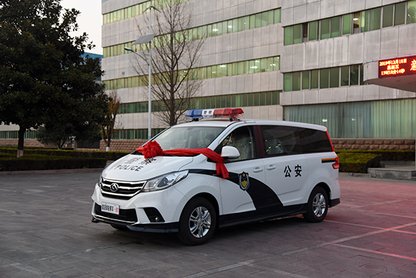 湖北咸寧通過公安部警采中心采購警用勘察車(圖2)