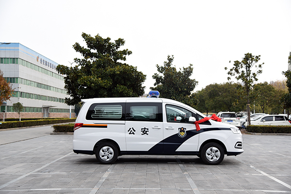 河北保定通過公安部警采中心采購警用囚車(圖5)