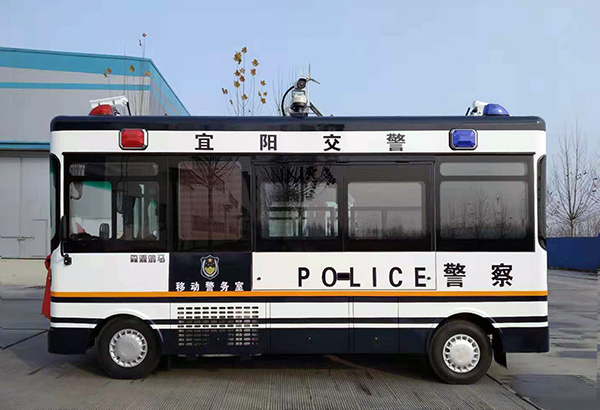 警民肩并肩  服務(wù)零距離——河南洛陽(yáng)采購(gòu)移動(dòng)警務(wù)室(圖2)