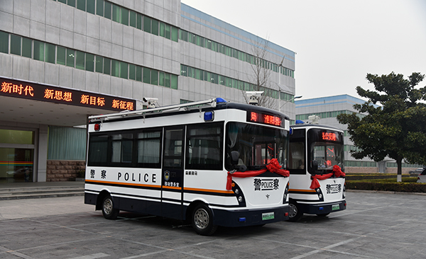 用科技提升警務(wù)  河南周口市采購移動(dòng)警務(wù)室(圖2)