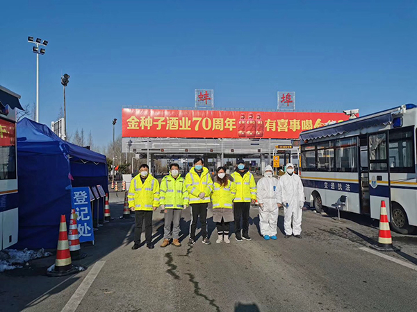 守住一道門 守護(hù)一座城//安徽蚌埠移動(dòng)交通執(zhí)法站上崗  抗“疫”一線安全有我(圖1)