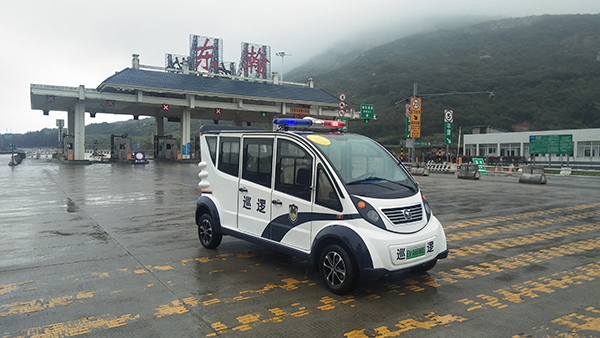 福建平潭電動(dòng)巡邏車上崗執(zhí)勤(圖1)