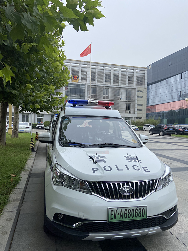 河北廊坊電動巡邏車上崗執(zhí)勤助力城市平安(圖3)