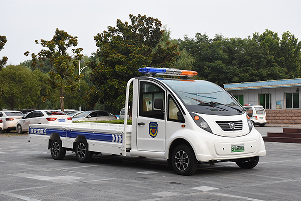 城市管理“神器”——森源鴻馬電動清障車(圖3)