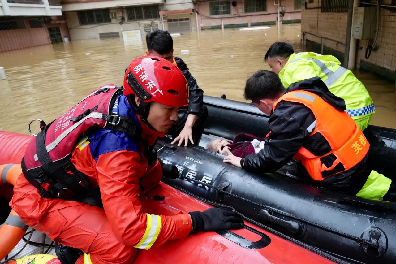 森源鴻馬排澇車：城市內(nèi)澇中的應(yīng)急搶險(xiǎn)利器(圖1)