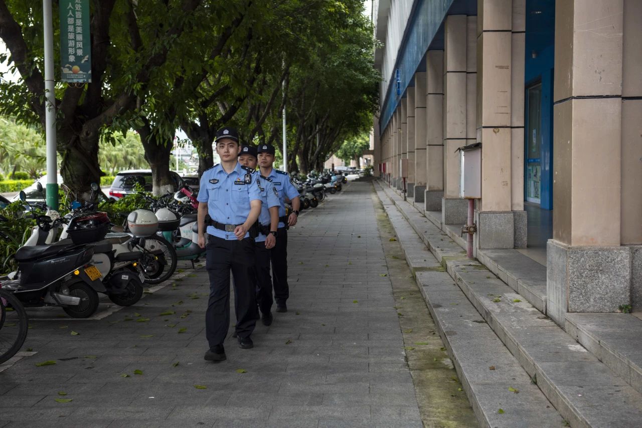 移動警務室為夢護航，助力梅州公安開展高考前社會治安集中清查行動(圖2)