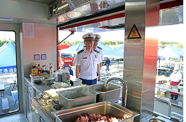 讓美食隨救援走 提升用餐幸福感||森源鴻馬飲食保障車(圖8)