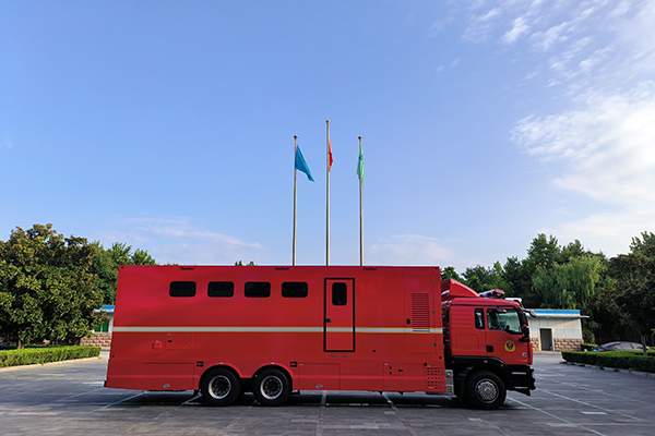 森源鴻馬衛(wèi)生間車駛向山西消防救援一線(圖11)