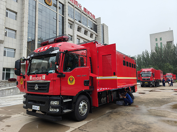 戰(zhàn)保添利劍 體系更完善||森源鴻馬戰(zhàn)勤保障車輛助力內蒙古建立戰(zhàn)勤保障體系(圖3)