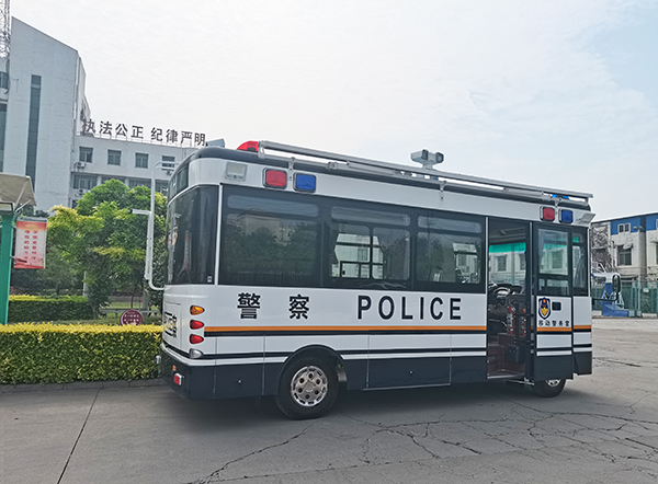 焦作移動警務(wù)室上崗，助力街面警務(wù)新模式！(圖3)