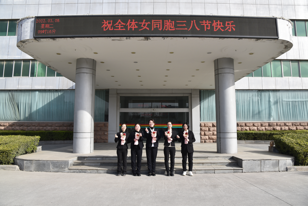 情暖三八節(jié)  鮮花送祝福||森源鴻馬慶祝三八女神節(jié)(圖13)