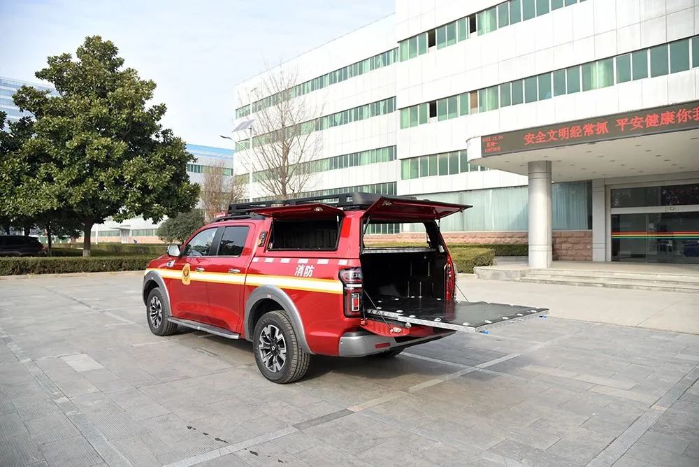 一車多能！森源鴻馬器材消防車(圖6)