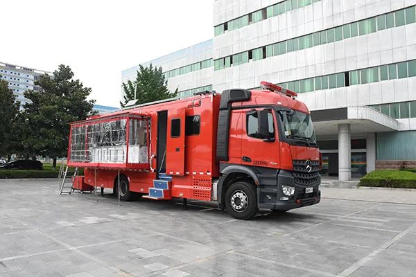 飲食保障到位持續(xù)催生戰(zhàn)斗力||森源鴻馬飲食保障車(圖1)